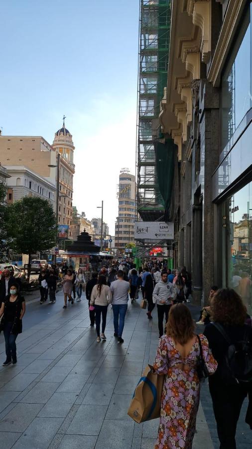 Deluxe Apartment Near Gran Via Мадрид Екстериор снимка