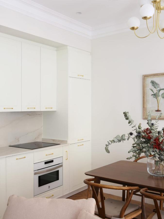 Deluxe Apartment Near Gran Via Мадрид Екстериор снимка